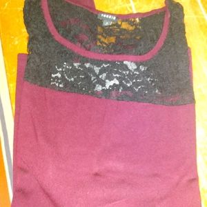 Torrid sz 3 Plum & Black Lace Sweater